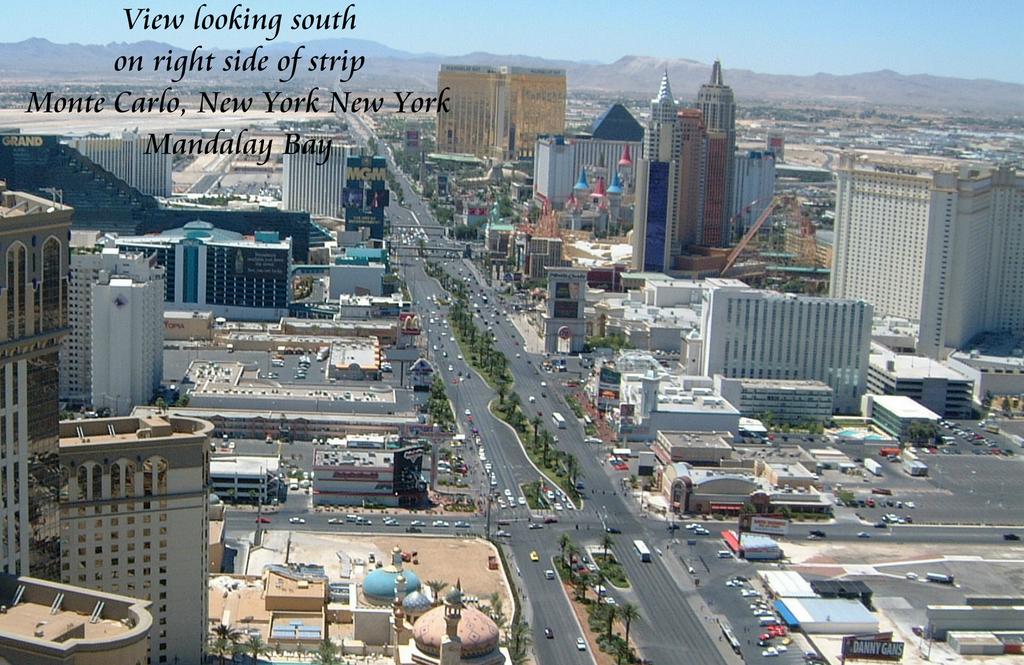 2001/06(June)/3(Sites_of_Las_Vegas)/1024x768_2001-06-11-11.JPG