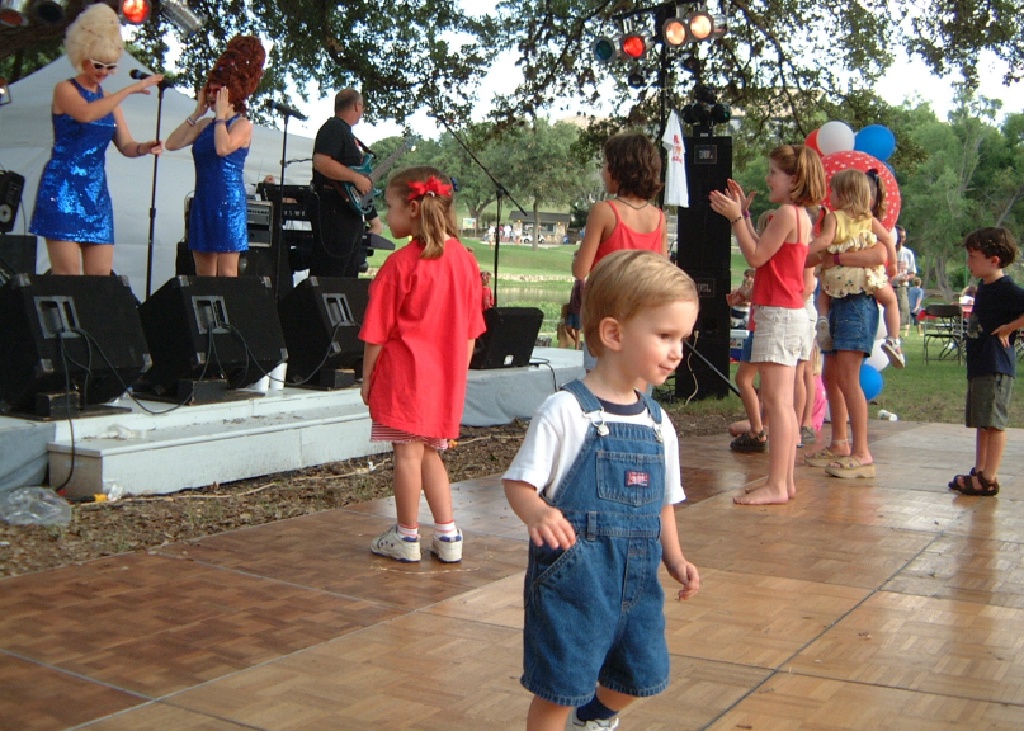 2001-07-03-19-Lost-Creek-Bash.JPG