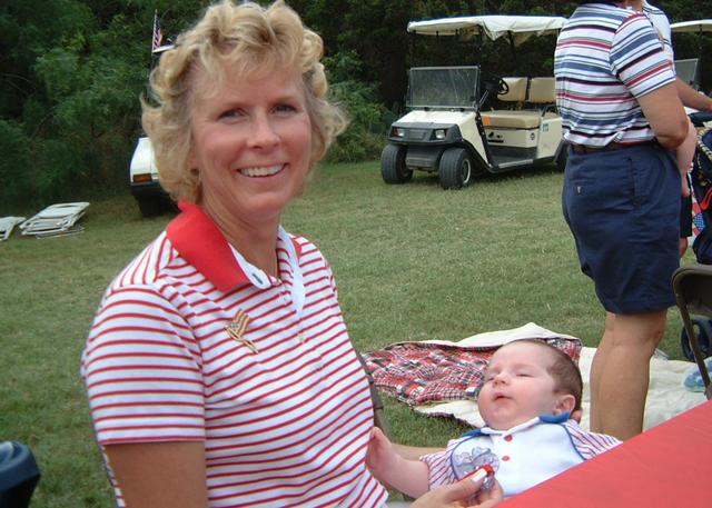 2001/07(July)/01(4th_of_July_Fun)/640x480_2001-07-03-01-Lost-Creek-Bash.JPG