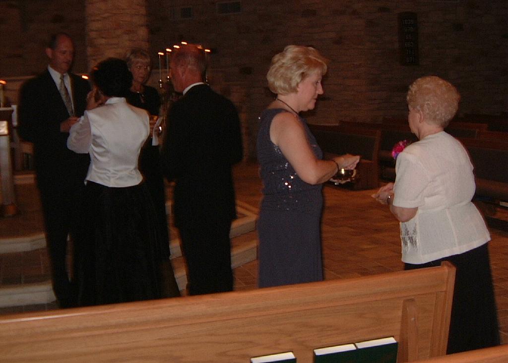 2001/07(July)/02(Daman_Wedding)/1024x768_2001-07-07-016-Daman-Wedding.JPG