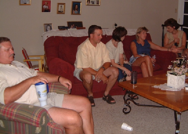 2001/07(July)/06(PrePinehurst-Party)/640x480_2001-07-22-3-PrePinehurst-Party.JPG