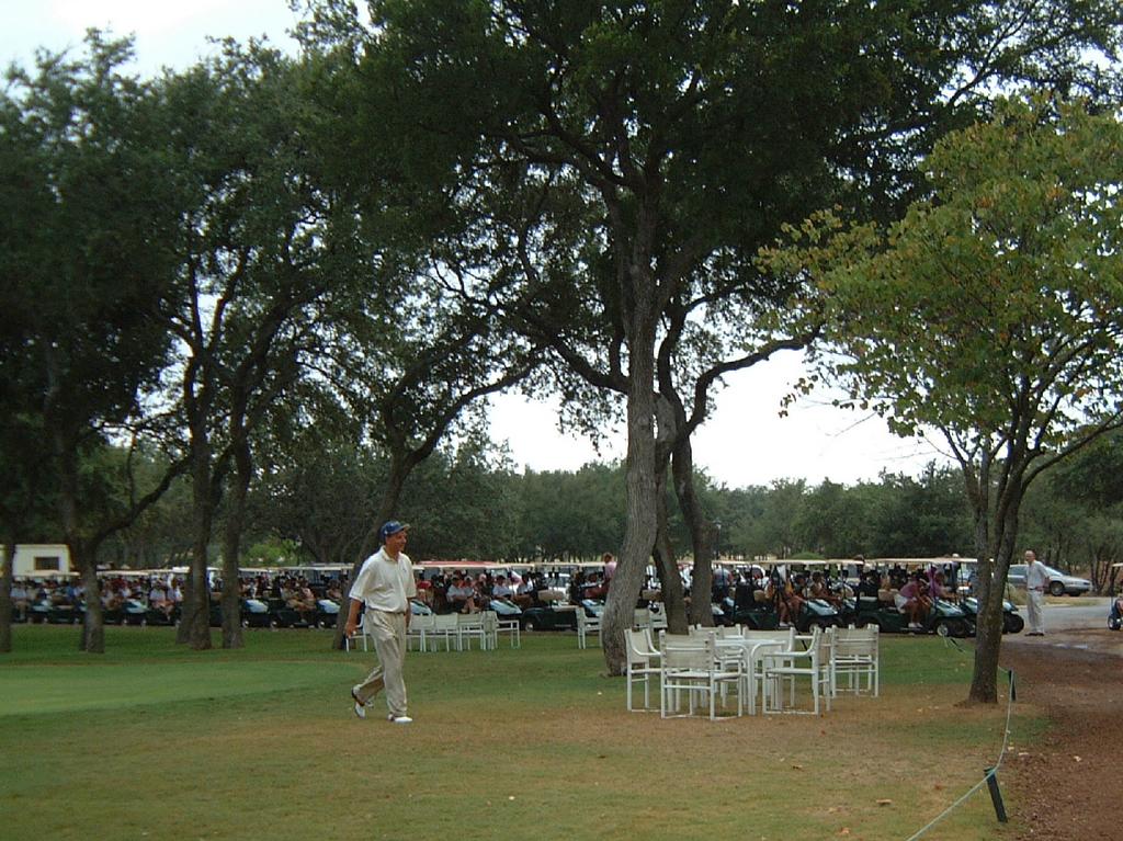 2001/08(August)/03(CCA-Ladies-Pro-Am)/1024x768_2001-08-14-03-Final-Round.JPG