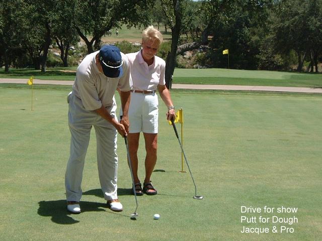 2001/08(August)/03(CCA-Ladies-Pro-Am)/640x480_2001-08-12-03-Practice-Round.JPG