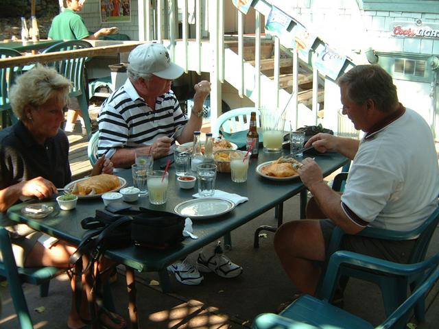 2001/08(August)/04(Tahoe-Golf)/640x480_2001-08-31-9-Anniversary-Dinner.JPG