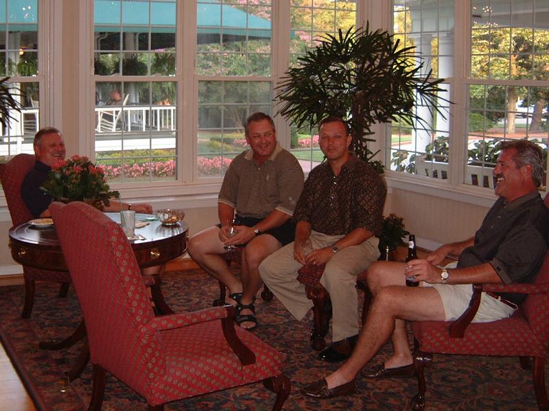 2001/09(September)/01(Pinehurst)/1st-Day/800x600_2001-09-05-02-Pinehurst-First-Evening.JPG