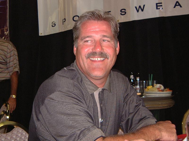 2001/09(September)/01(Pinehurst)/1st-Day/800x600_2001-09-05-07-Pinehurst-First-Evening.JPG