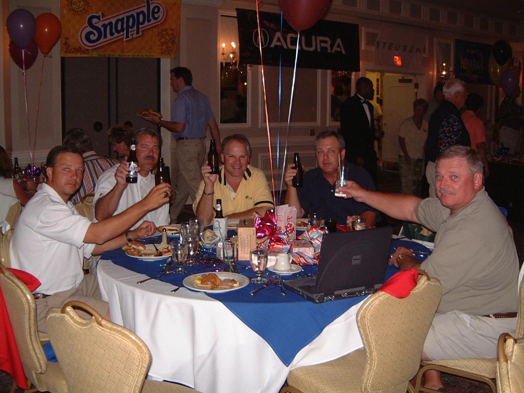2001/09(September)/01(Pinehurst)/2nd-Day/1024x768_2001-09-07-31-Circus-Night.JPG