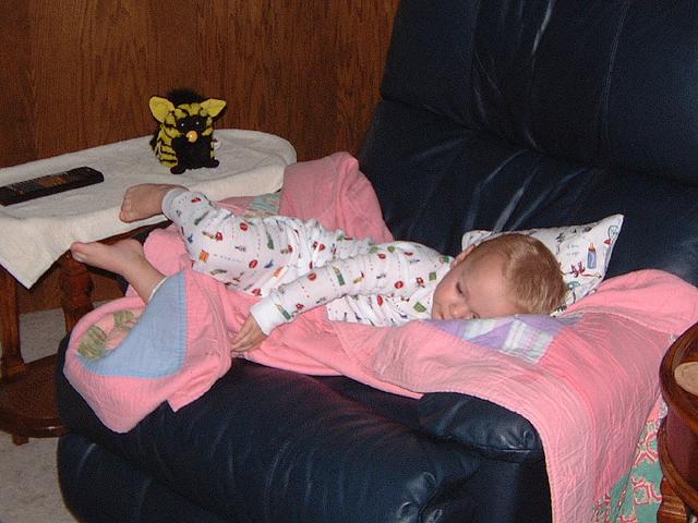 2001/09(September)/02(Vale-Visits)/640x480_2001-09-20-Vale3.JPG