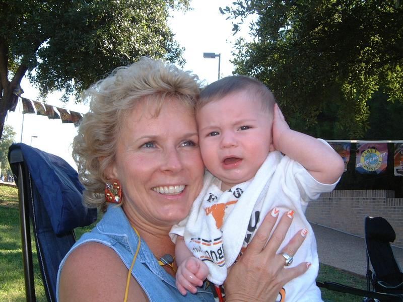 2001/09(September)/03(Texas-Tailgaters)/800x600_2001-09-29-06.JPG