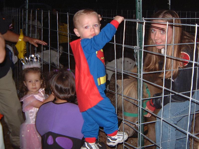 2001-10-28-11-Vale-Halloween.JPG