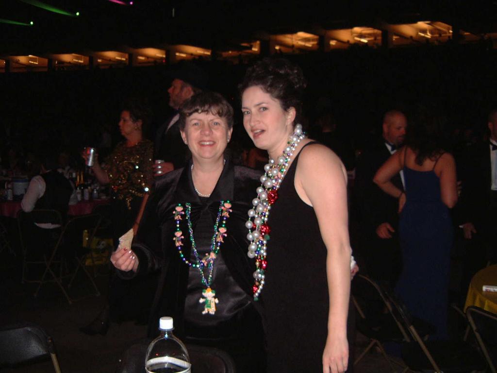 2002/02(Feb)/01(MardiGras)/1024x768_2002-02-09-14-Extravaganza.JPG
