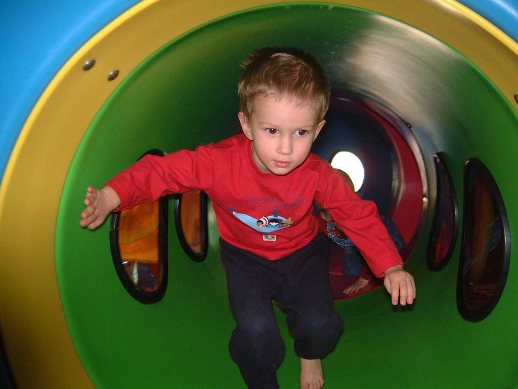 2002-02-22-12-GreatGrGrVisit.JPG