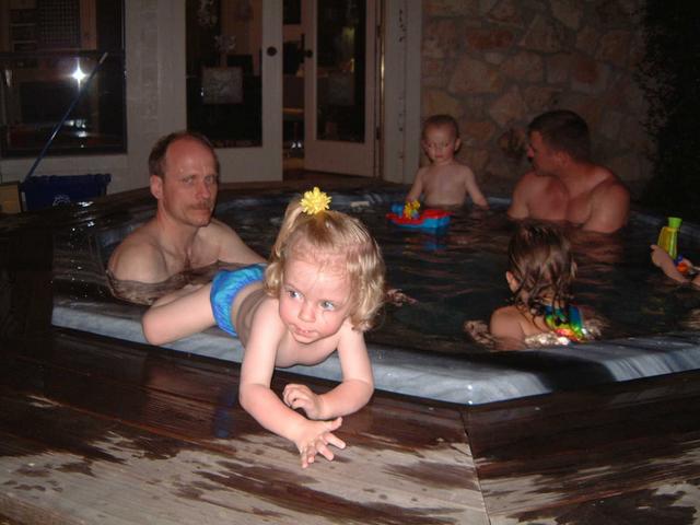 2002/03(Mar)/03(Dan-Visits)/640x480_2002-03-28-23-Dans-Visit.JPG