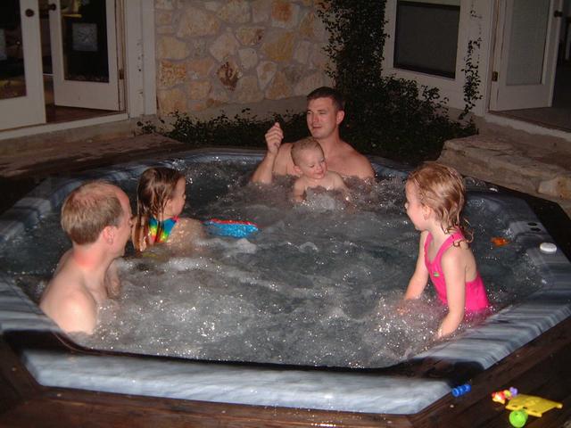 2002/03(Mar)/03(Dan-Visits)/640x480_2002-03-28-30-Dans-Visit.JPG