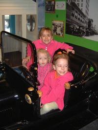 2002-03-26-04-Childrens-Museum.JPG