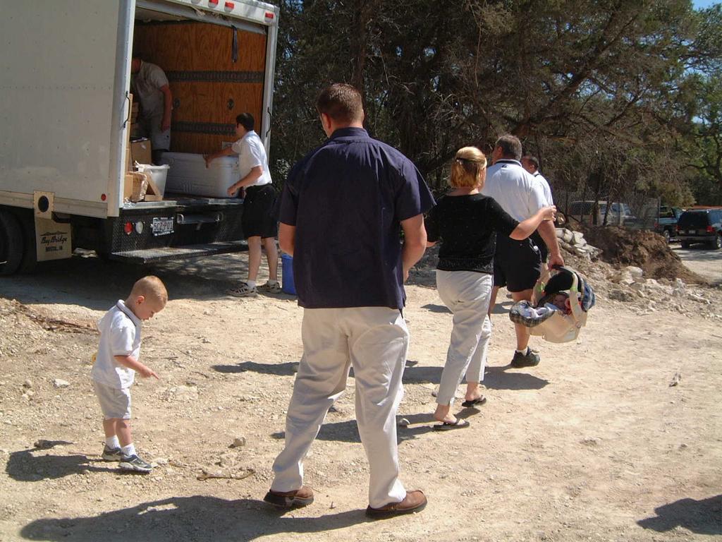 2002/05(May)/02(Church-Picnic)/1024x768_2002-05-19-10-Mass-New-Building-Site.JPG