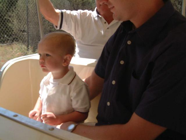 2002/05(May)/02(Church-Picnic)/640x480_2002-05-19-06-Mass-New-Building-Site.JPG