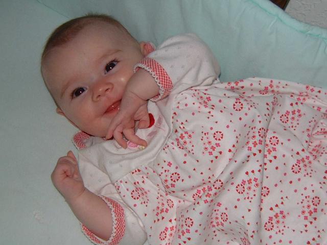 2002/05(May)/02(Church-Picnic)/640x480_2002-05-19-17-Kyla-3-months.JPG