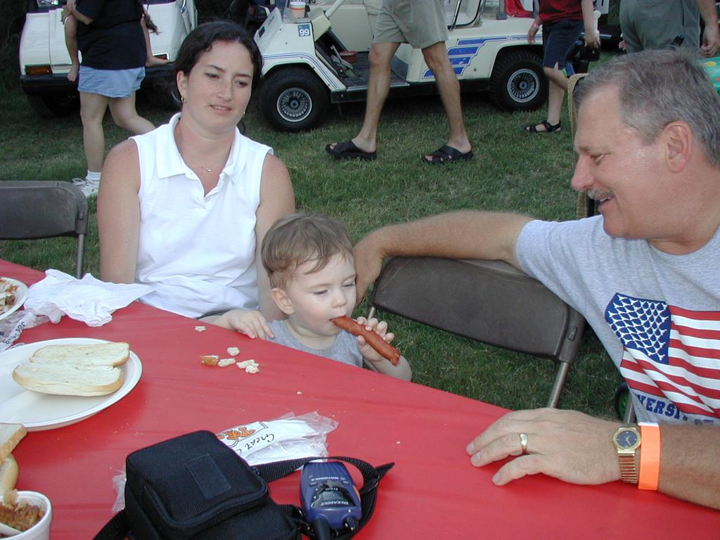 2002/07(July)/02(Lost-Creek-Picnic)/1024x768_2002-07-20-LCCC-06-Dax-Jim.JPG