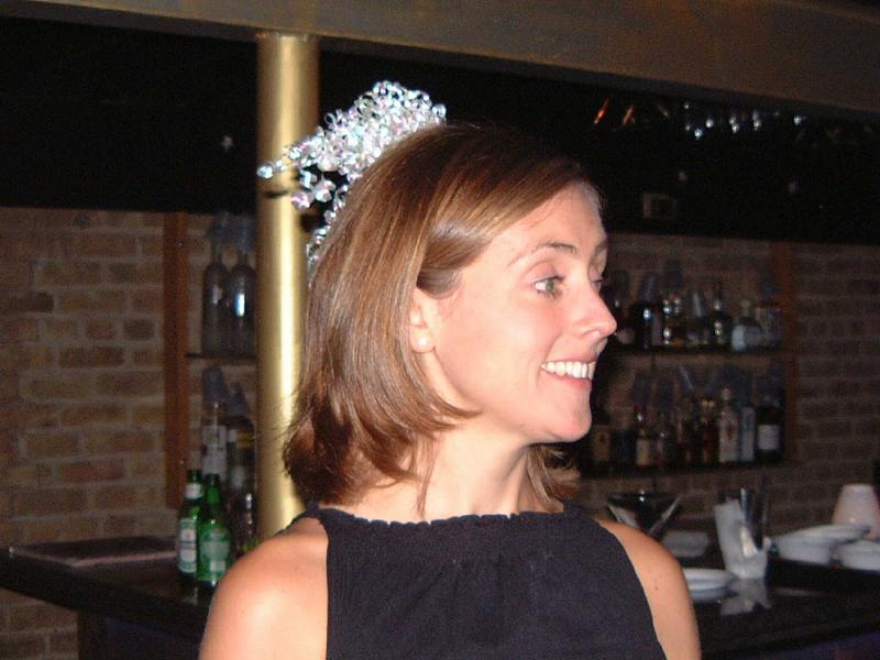 2002/09(Sept)/01(shower)/800x600_2002-09-06-21-Shower.JPG