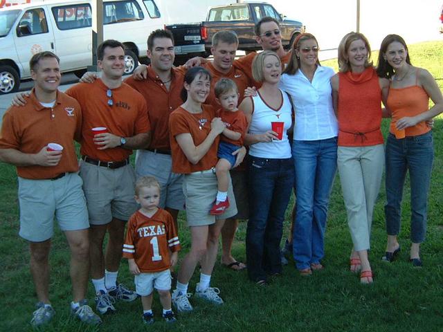 2002/09(Sept)/02(Tailgate)/640x480_2002-09-21-13-TX-Tailgaters.JPG