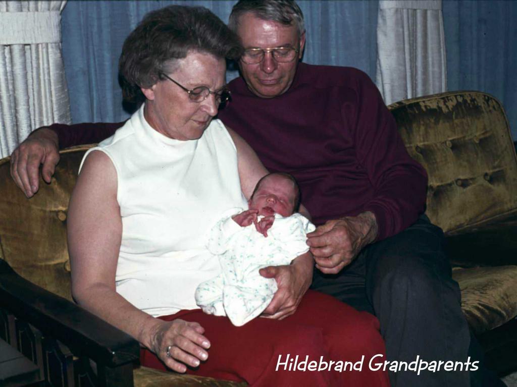 2002/10(Oct)/02(Josh-Child)/1024x768_1976-04-29-2-Josh-Comes-Home.JPG