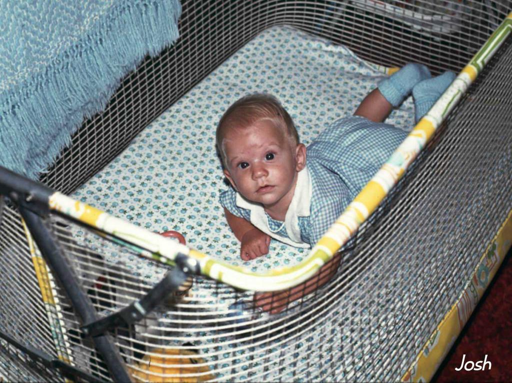 2002/10(Oct)/02(Josh-Child)/1024x768_1976-08-2-Baby-Josh.JPG
