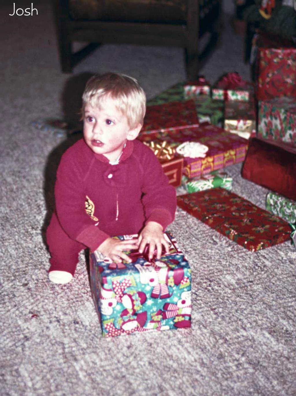 1977-12-Christmas-3.JPG