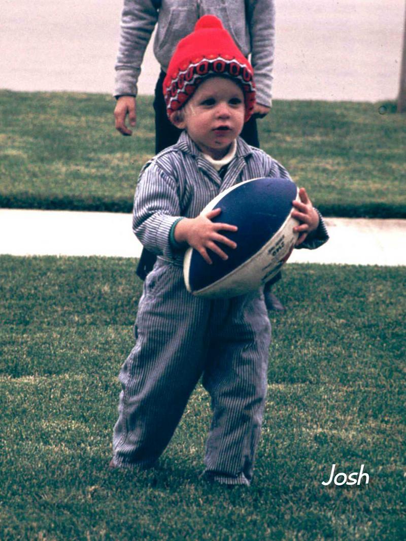 1977-12-Christmas-1.JPG