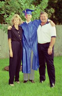 1994-06-GRAD-JOSH01.jpg