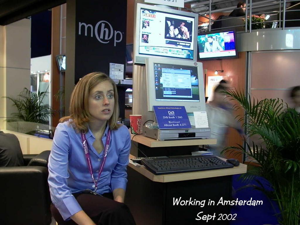2002/10(Oct)/03(Heather-Child)/1024x768_2002-09-heather-alticast-booth.JPG