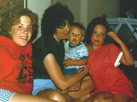 1984-Kim-Mom-Scott-Heather.JPG