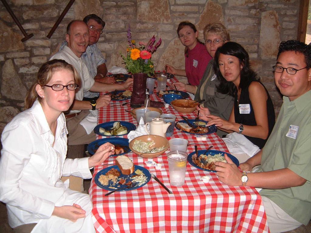 2002/10(Oct)/05(Rehearsal-Dinner)/1024x768_2002-10-12-40-REHEARSAL.JPG