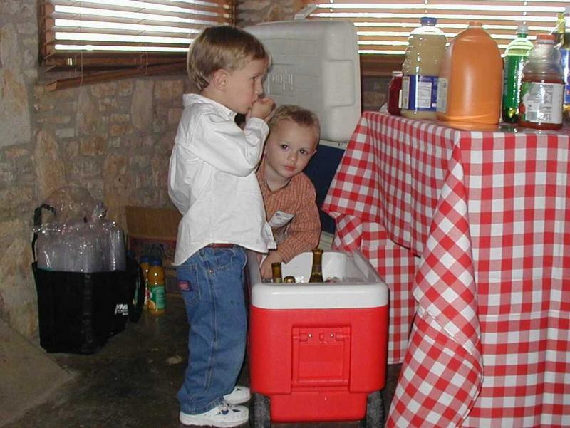 2002/10(Oct)/05(Rehearsal-Dinner)/800x600_2002-10-12-14-REHEARSAL.JPG