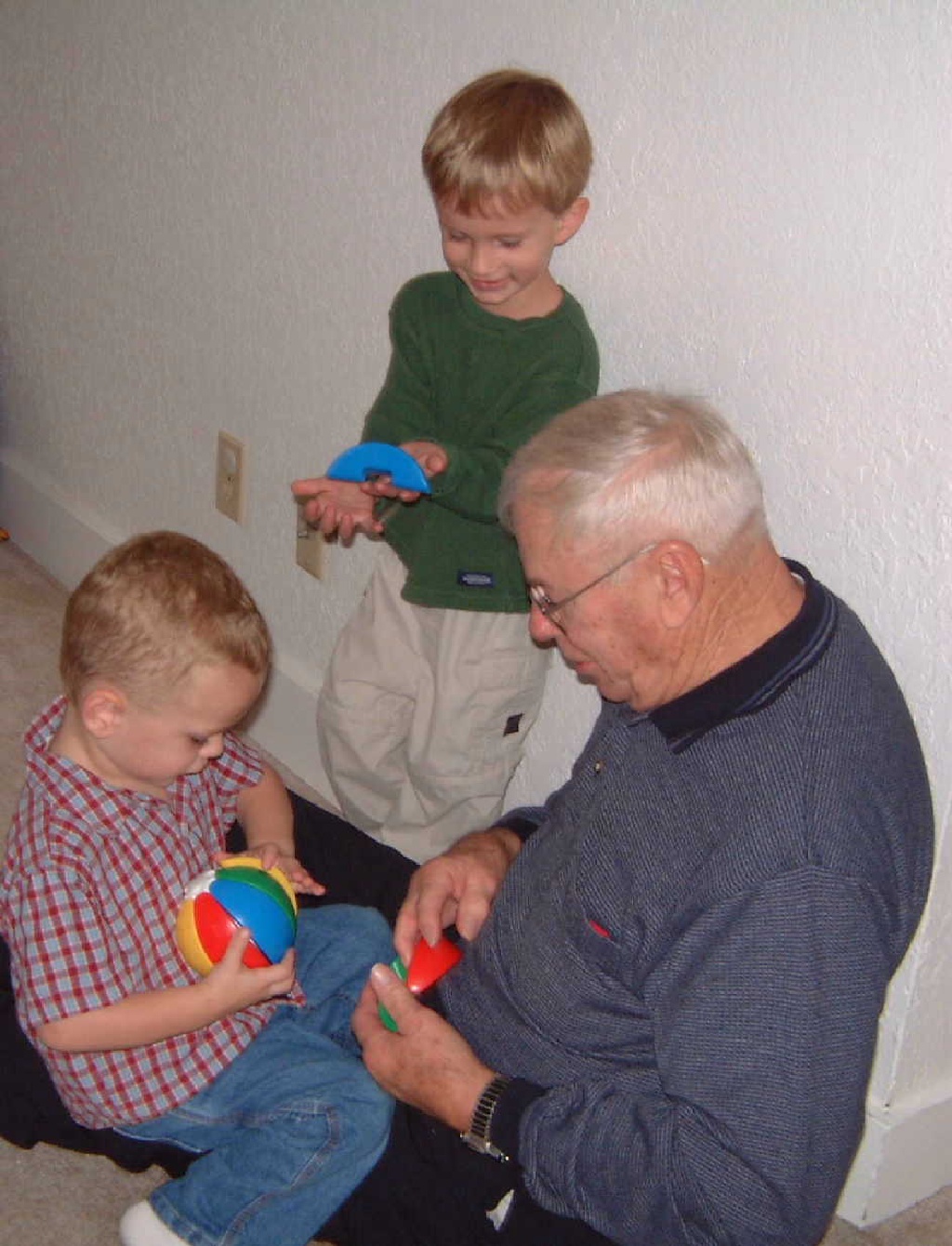 2002-10-14-121748-POST-WEDDING.JPG