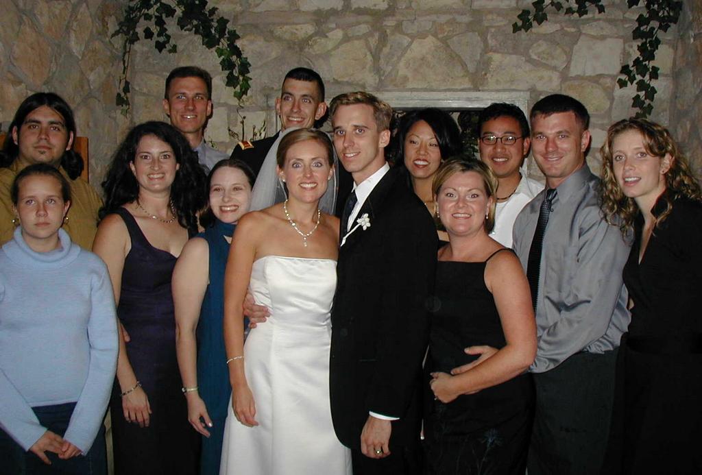 2002/10(Oct)/07(Wedding-Part-3)/1024x768_2002-10-GJ-WEDDING.JPG
