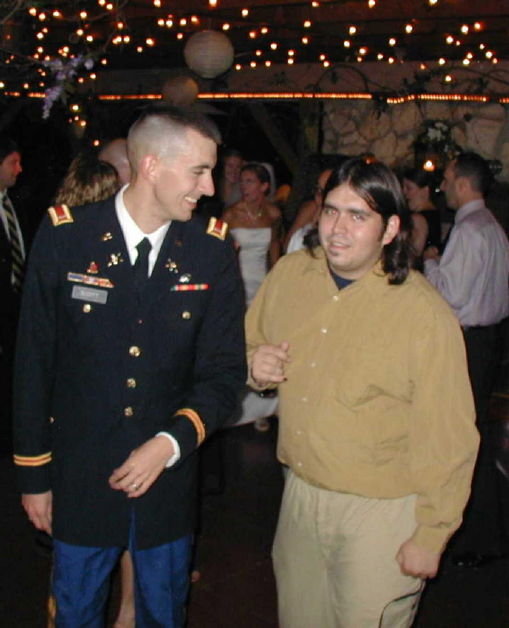 2002/10(Oct)/07(Wedding-Part-3)/1024x768_2002-10-HT-WEDDING.JPG