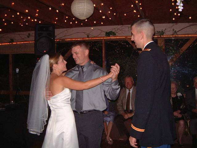 2002/10(Oct)/07(Wedding-Part-3)/640x480_2002-10-GP-WEDDING.JPG
