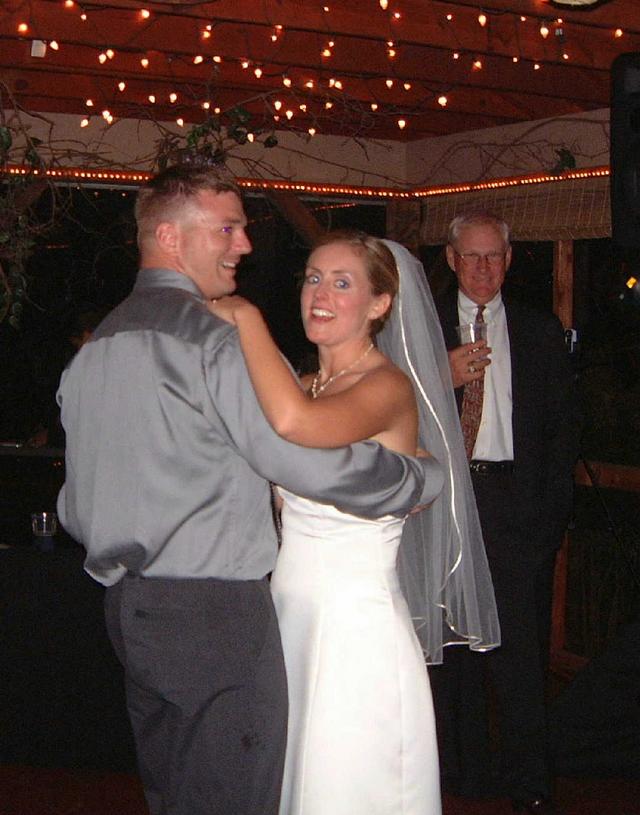 2002/10(Oct)/07(Wedding-Part-3)/640x480_2002-10-GU-WEDDING.JPG