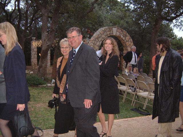 2002/10(Oct)/08(Wedding-Part-2)/640x480_2002-10-DD-WEDDING.JPG