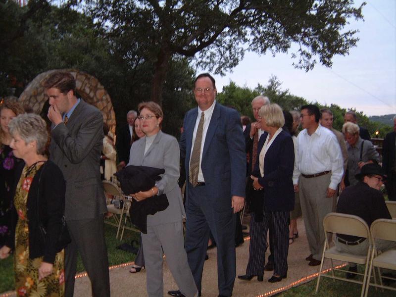 2002/10(Oct)/08(Wedding-Part-2)/800x600_2002-10-DF-WEDDING.JPG