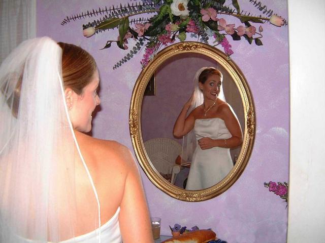 2002/10(Oct)/09(Wedding-Part-1)/640x480_2002-10-AQ-WEDDING.JPG