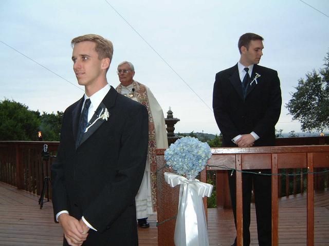 2002/10(Oct)/09(Wedding-Part-1)/640x480_2002-10-BX-WEDDING.JPG