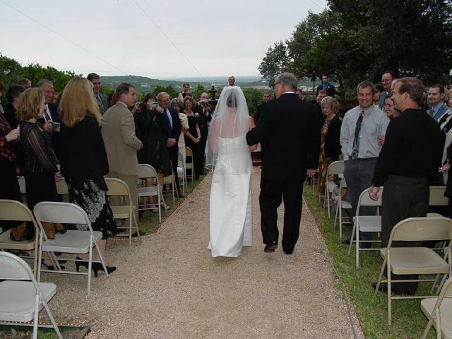 2002/10(Oct)/09(Wedding-Part-1)/640x480_2002-10-CG-WEDDING.JPG
