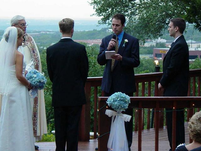 2002/10(Oct)/09(Wedding-Part-1)/640x480_2002-10-CM-WEDDING.JPG