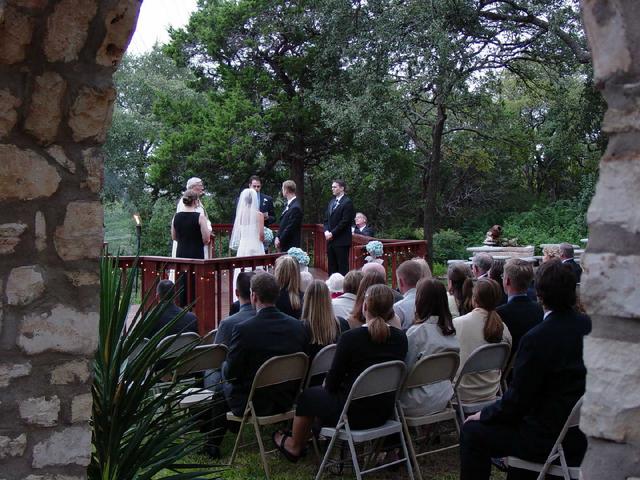2002/10(Oct)/09(Wedding-Part-1)/640x480_2002-10-CP-WEDDING.JPG