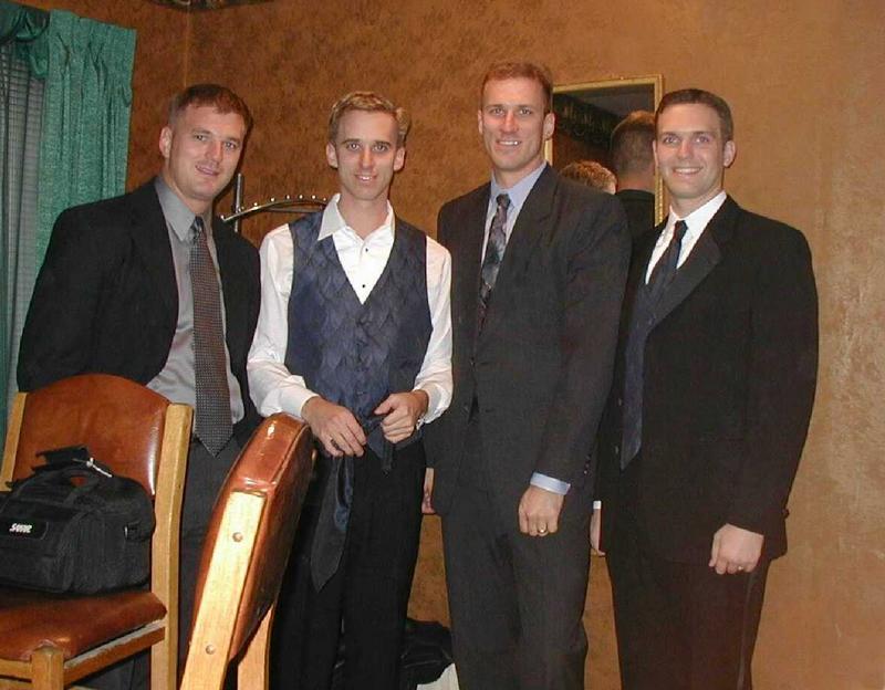 2002/10(Oct)/09(Wedding-Part-1)/800x600_2002-10-AB-WEDDING.JPG