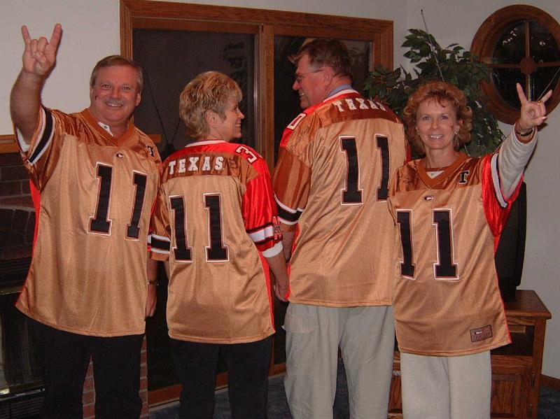 2002/11(Nov)/11(Nebraska-Game)/800x600_2002-11-01-J-SPECIAL-JERSERYS.JPG
