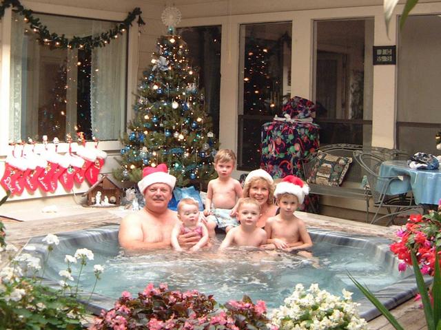 2002-12-15-D-Grandchildren-Atrium.JPG