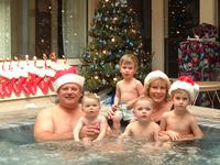2002-12-15-C-Grandchildren-Atrium.JPG
